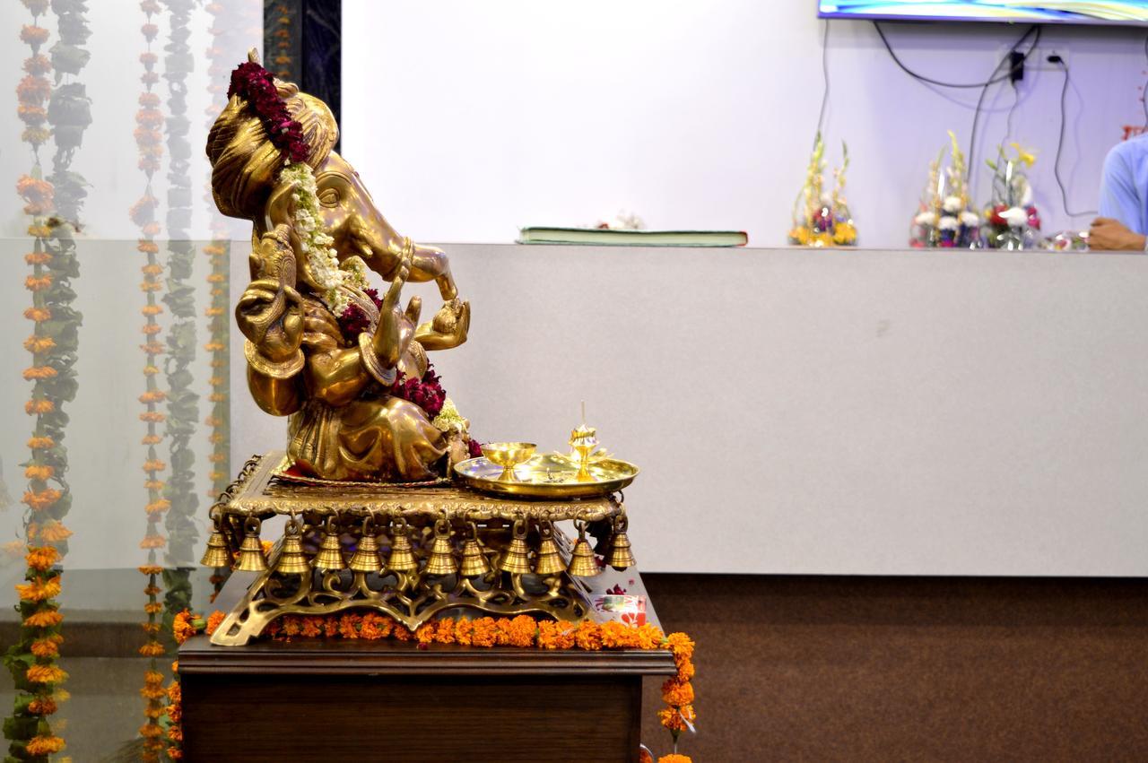 Hotel Taru Inn Ghaziabad Eksteriør bilde