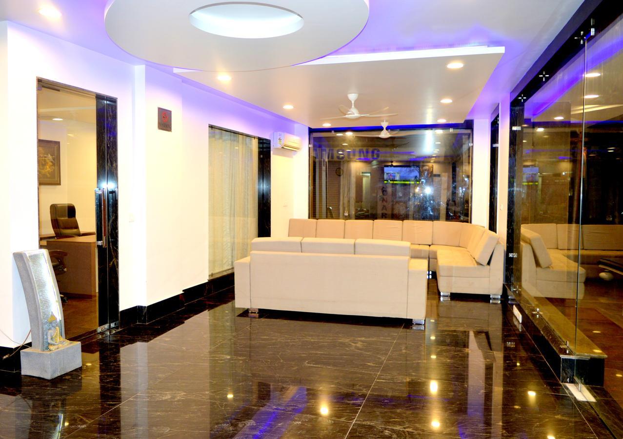 Hotel Taru Inn Ghaziabad Eksteriør bilde